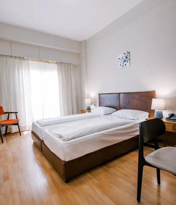 Hotel Cronos Arta